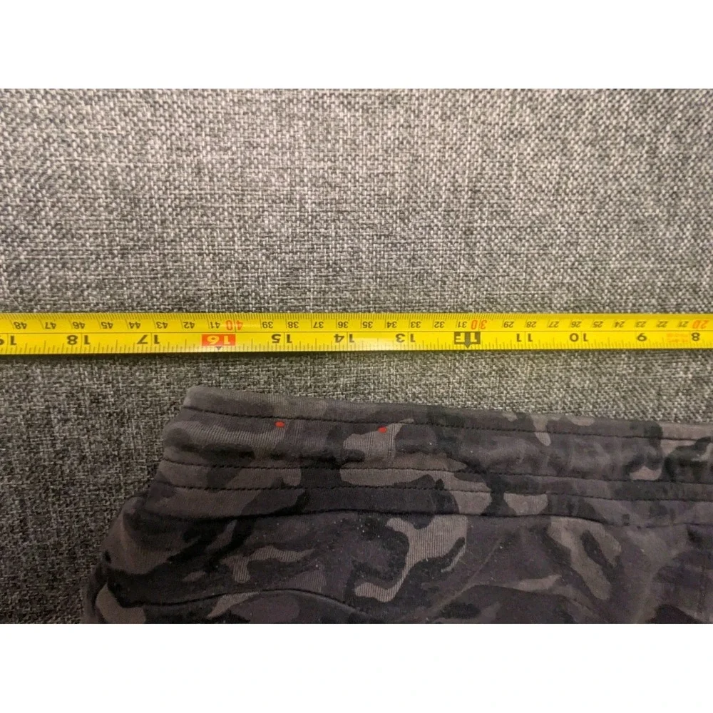 Nike Camo Joggers Y2K Large‎ Sweatpants Black Gray Camo Fleece Athletic Pants